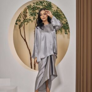 Kemboja Series in Metallic Silver